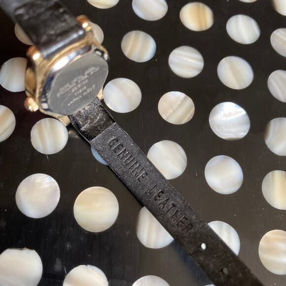 Armitron Diamond Quartz Japan Movement Wristwatch - Picture 4 of 4